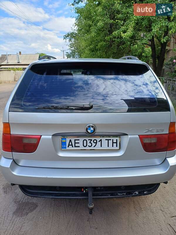 Внедорожник / Кроссовер BMW X5 2001 в Славянске