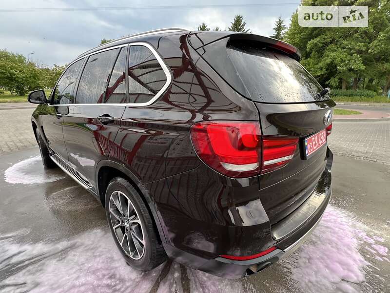 Позашляховик / Кросовер BMW X5 2015 в Луцьку