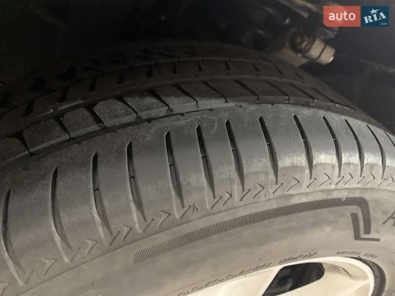 Внедорожник / Кроссовер BMW X5 2012 в Кременчуге фото 10 Внедорожник / Кроссовер BMW X5 2012 в Кременчуге