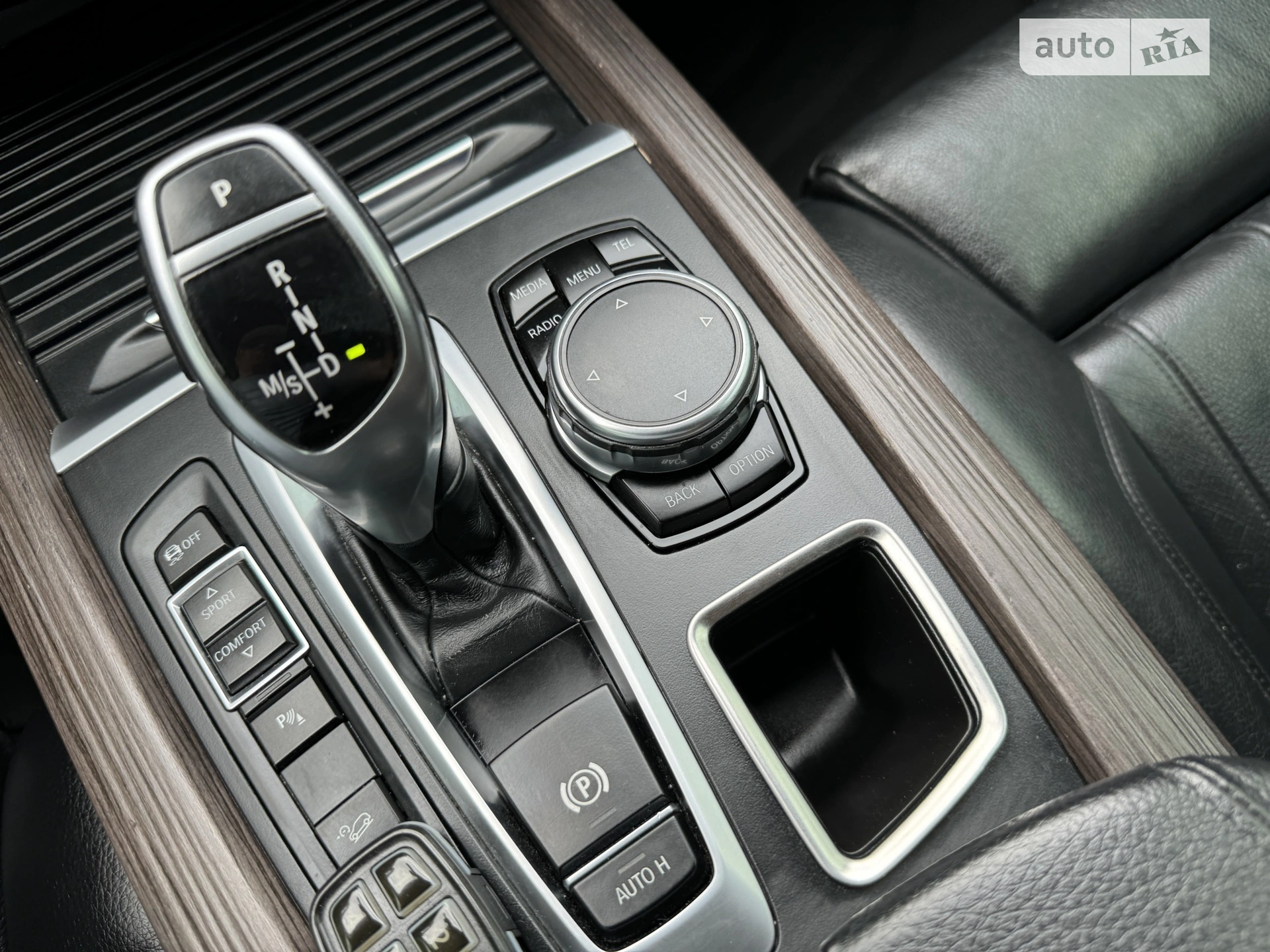 2015 BMW X5 - мініатюра 24