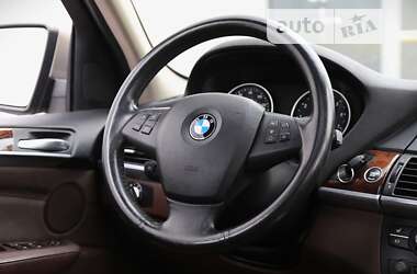 Позашляховик / Кросовер BMW X5 2010 в Києві