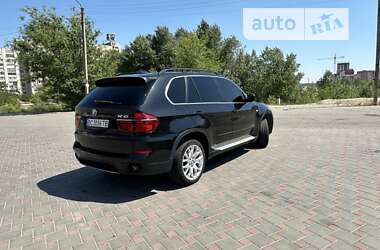 Позашляховик / Кросовер BMW X5 2013 в Запоріжжі