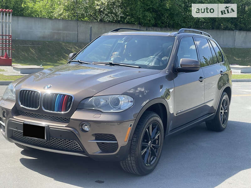 Позашляховик / Кросовер BMW X5 2011 в Дніпрі