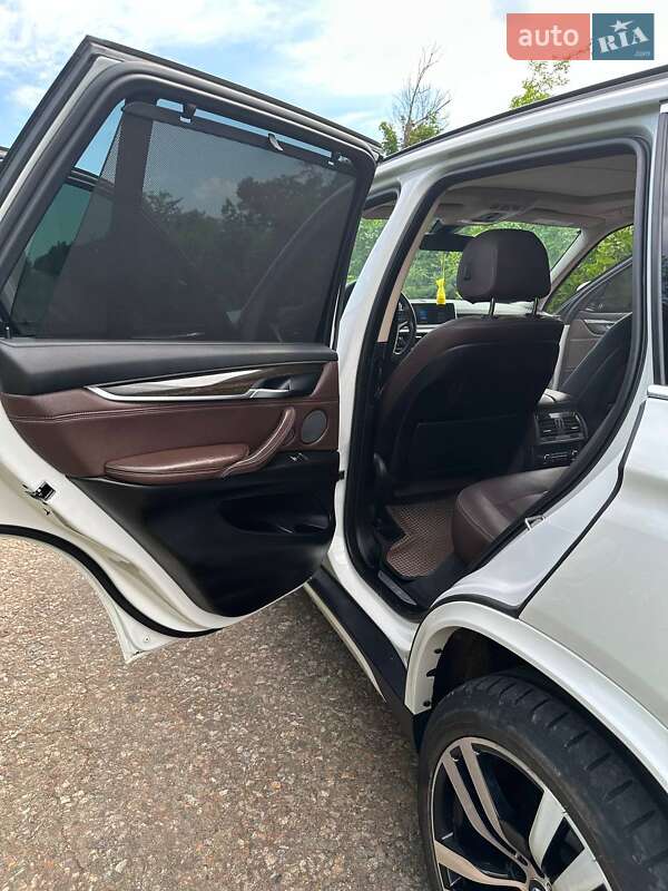 Позашляховик / Кросовер BMW X5 2015 в Теплодарі фото 26 Позашляховик / Кросовер BMW X5 2015 в Теплодарі