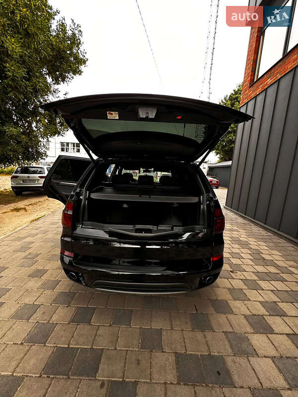 Позашляховик / Кросовер BMW X5 2012 в Запоріжжі