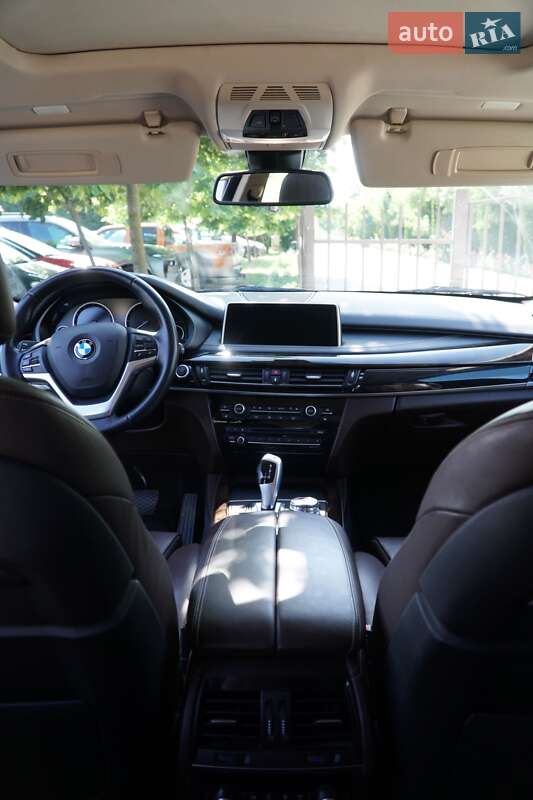 Позашляховик / Кросовер BMW X5 2015 в Миколаєві