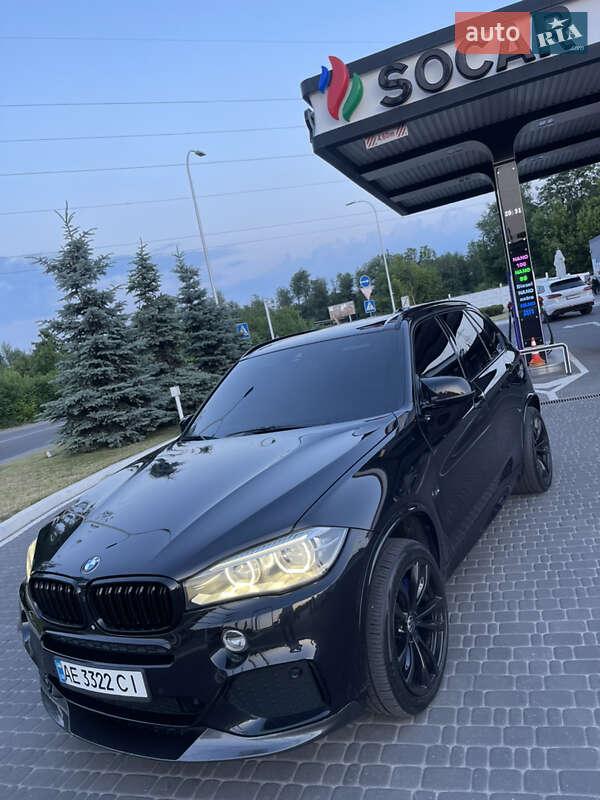 Внедорожник / Кроссовер BMW X5 2014 в Днепре
