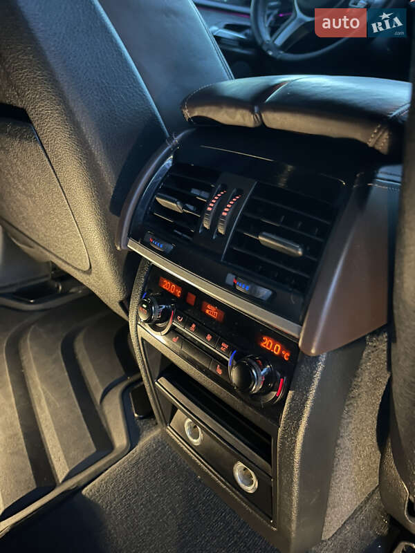 Внедорожник / Кроссовер BMW X5 2014 в Днепре