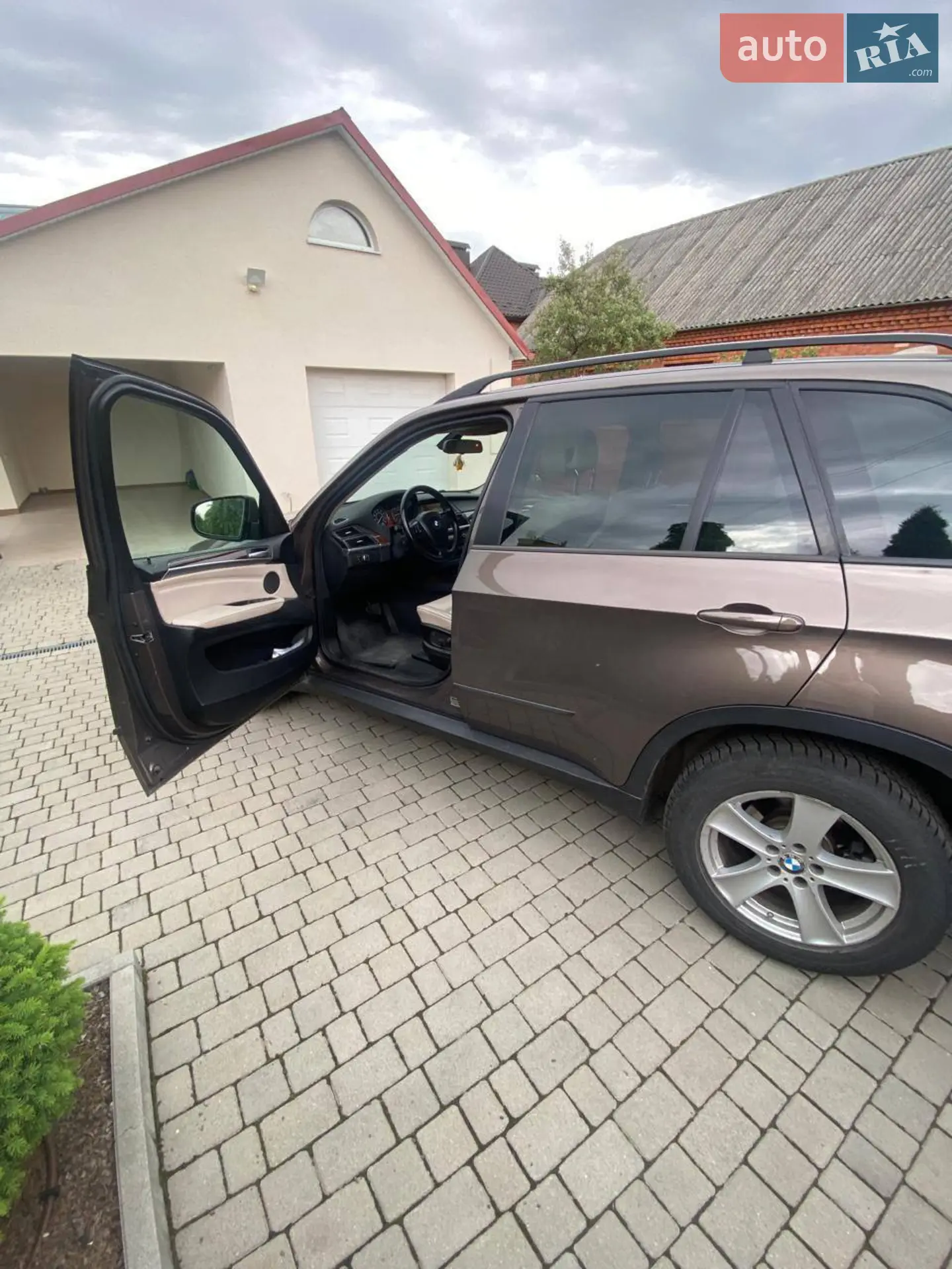 2012 BMW X5 - мініатюра 12