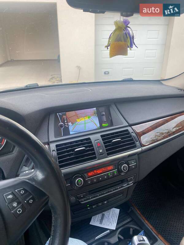 Внедорожник / Кроссовер BMW X5 2012 в Хмельницком