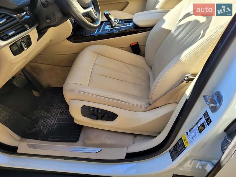 Внедорожник / Кроссовер BMW X5 2014 в Кривом Роге