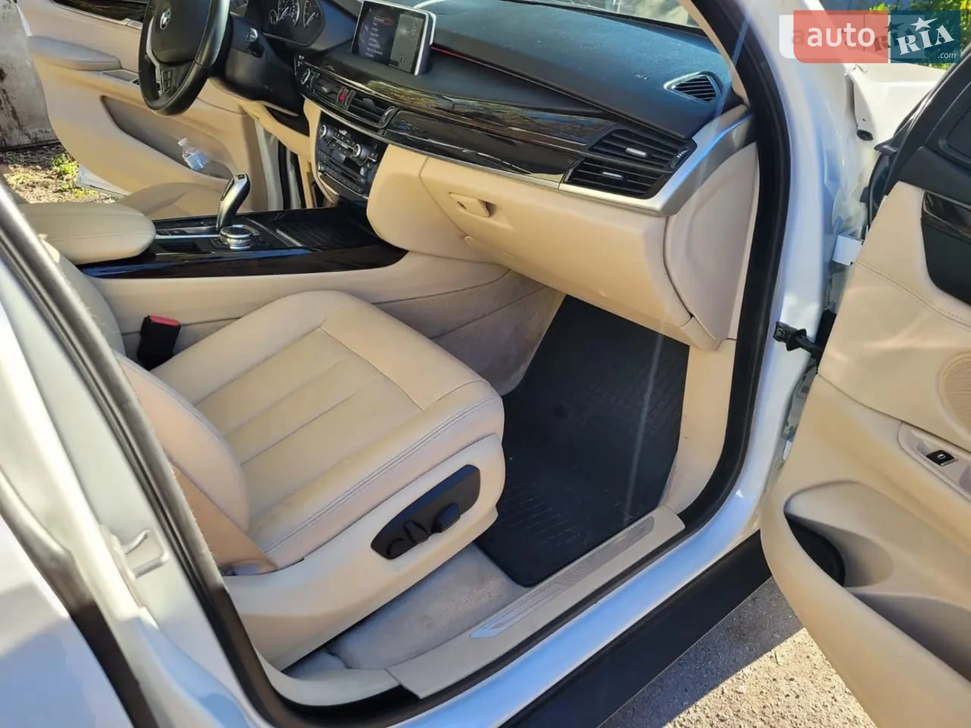 2014 BMW X5 - мініатюра 19
