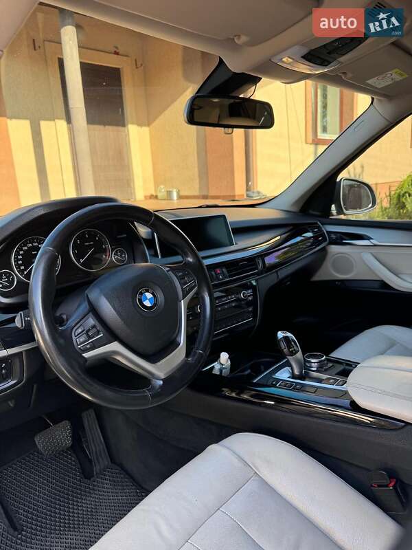 Позашляховик / Кросовер BMW X5 2014 в Львові