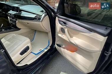 Внедорожник / Кроссовер BMW X5 2015 в 