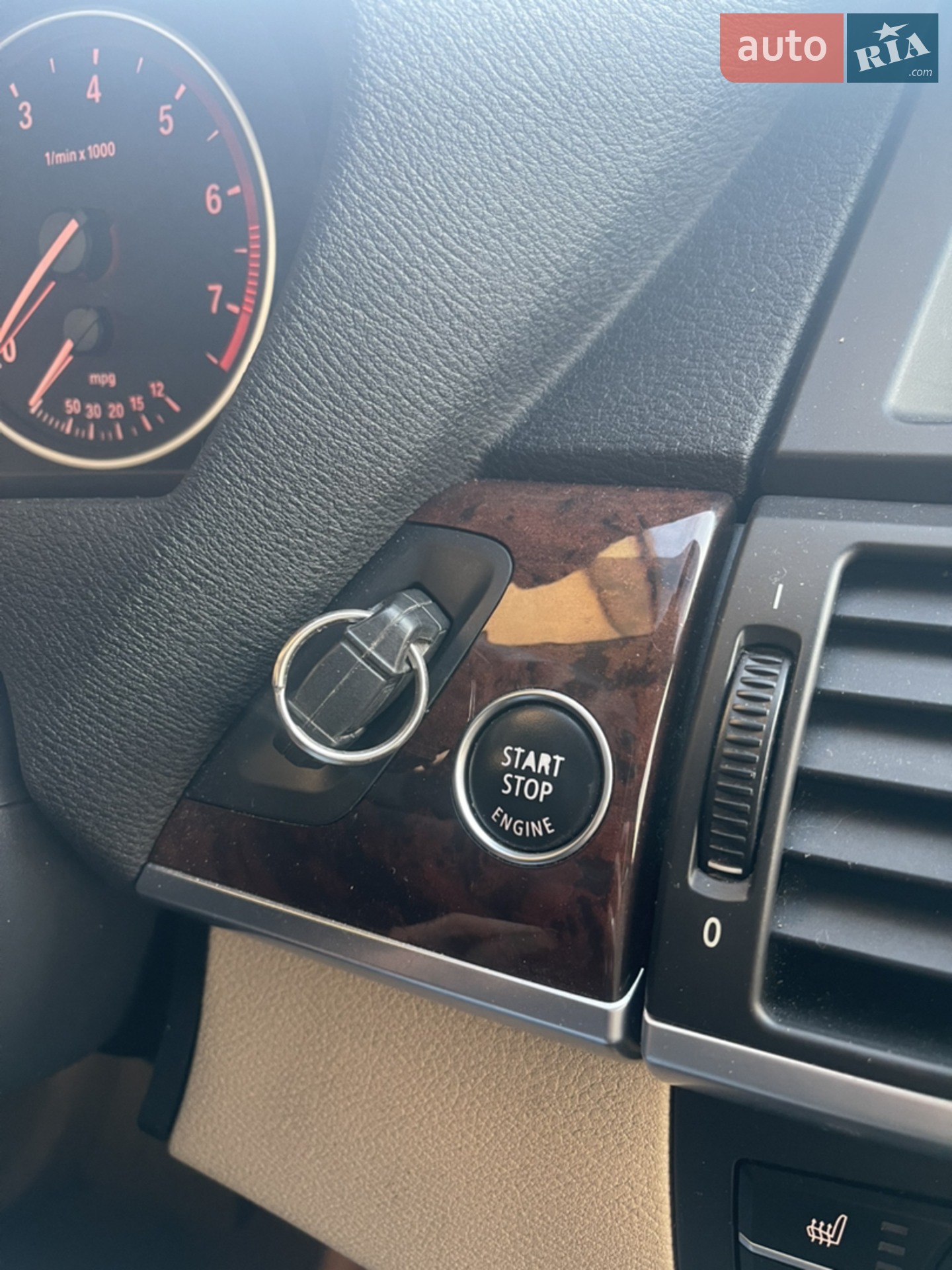 2011 BMW X5 - мініатюра 20