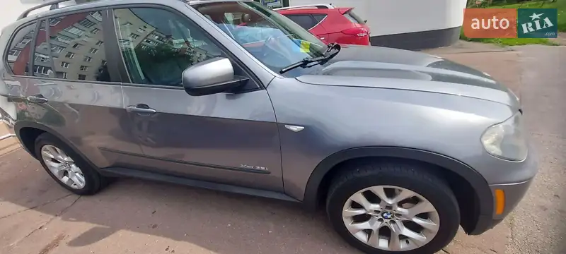 BMW X5 2011