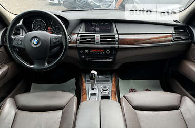 Внедорожник / Кроссовер BMW X5 2010 в Киеве