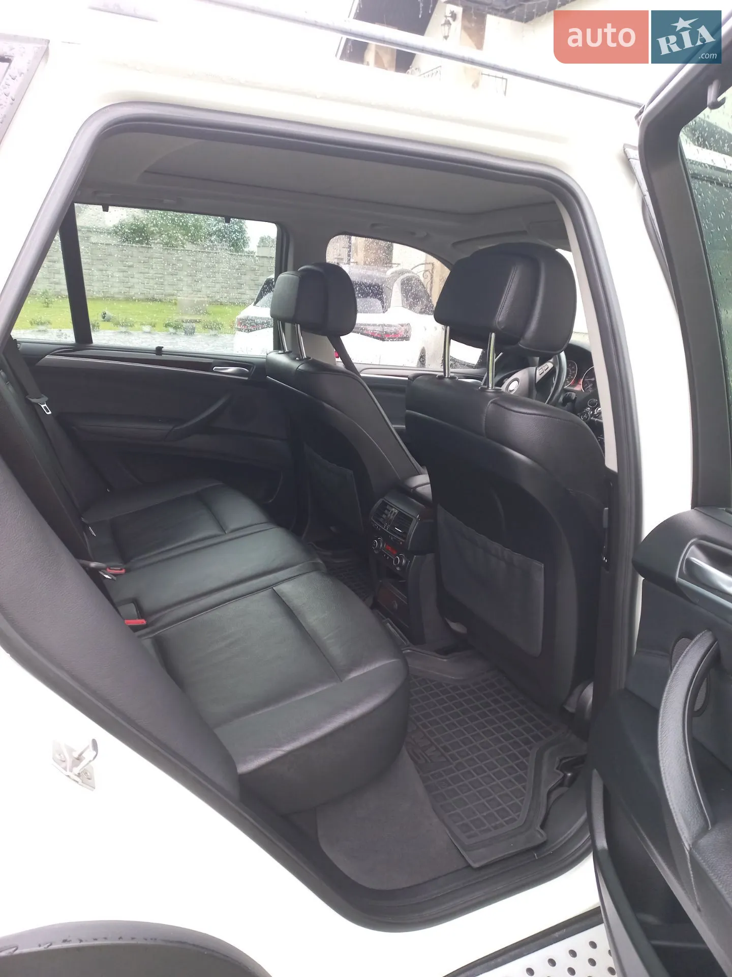 2010 BMW X5 - мініатюра 22