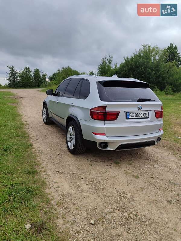 Внедорожник / Кроссовер BMW X5 2010 в Самборе