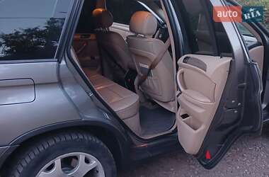 Позашляховик / Кросовер BMW X5 2004 в 