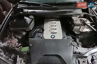 Позашляховик / Кросовер BMW X5 2004 в 