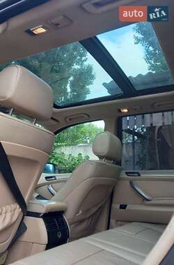 Позашляховик / Кросовер BMW X5 2004 в 