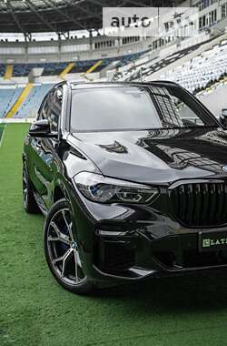 Внедорожник / Кроссовер BMW X5 2021 в Одессе