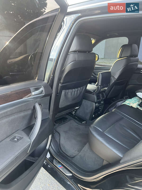 Позашляховик / Кросовер BMW X5 2010 в Звягелі фото 10 Позашляховик / Кросовер BMW X5 2010 в Звягелі