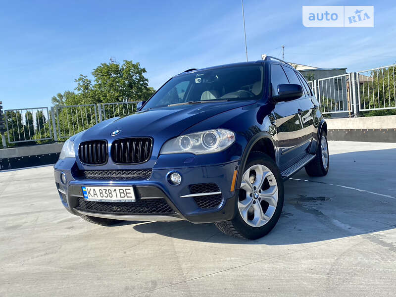 Позашляховик / Кросовер BMW X5 2012 в Києві