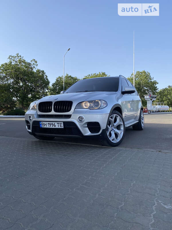 Внедорожник / Кроссовер BMW X5 2010 в Одессе