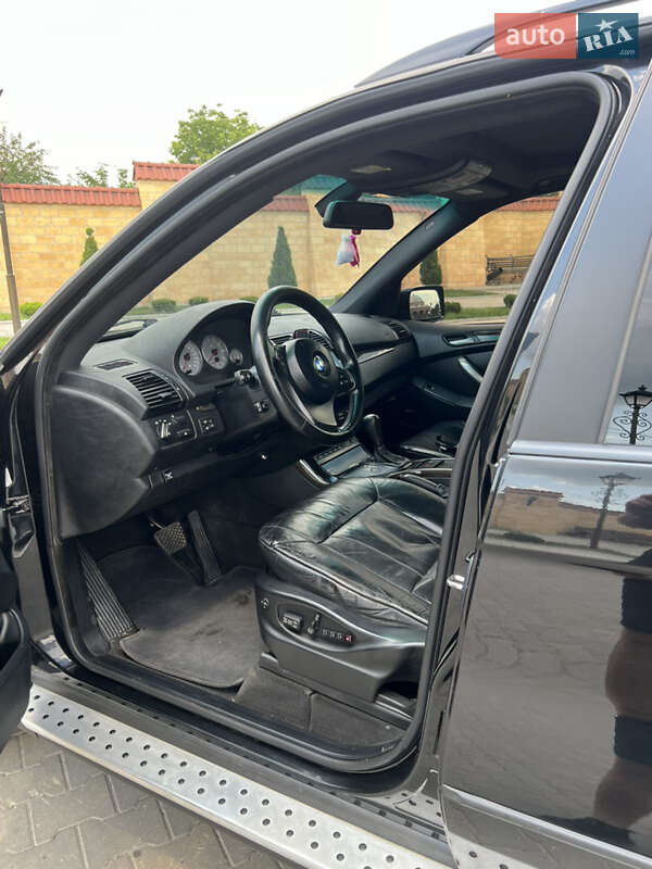 Внедорожник / Кроссовер BMW X5 2005 в Измаиле