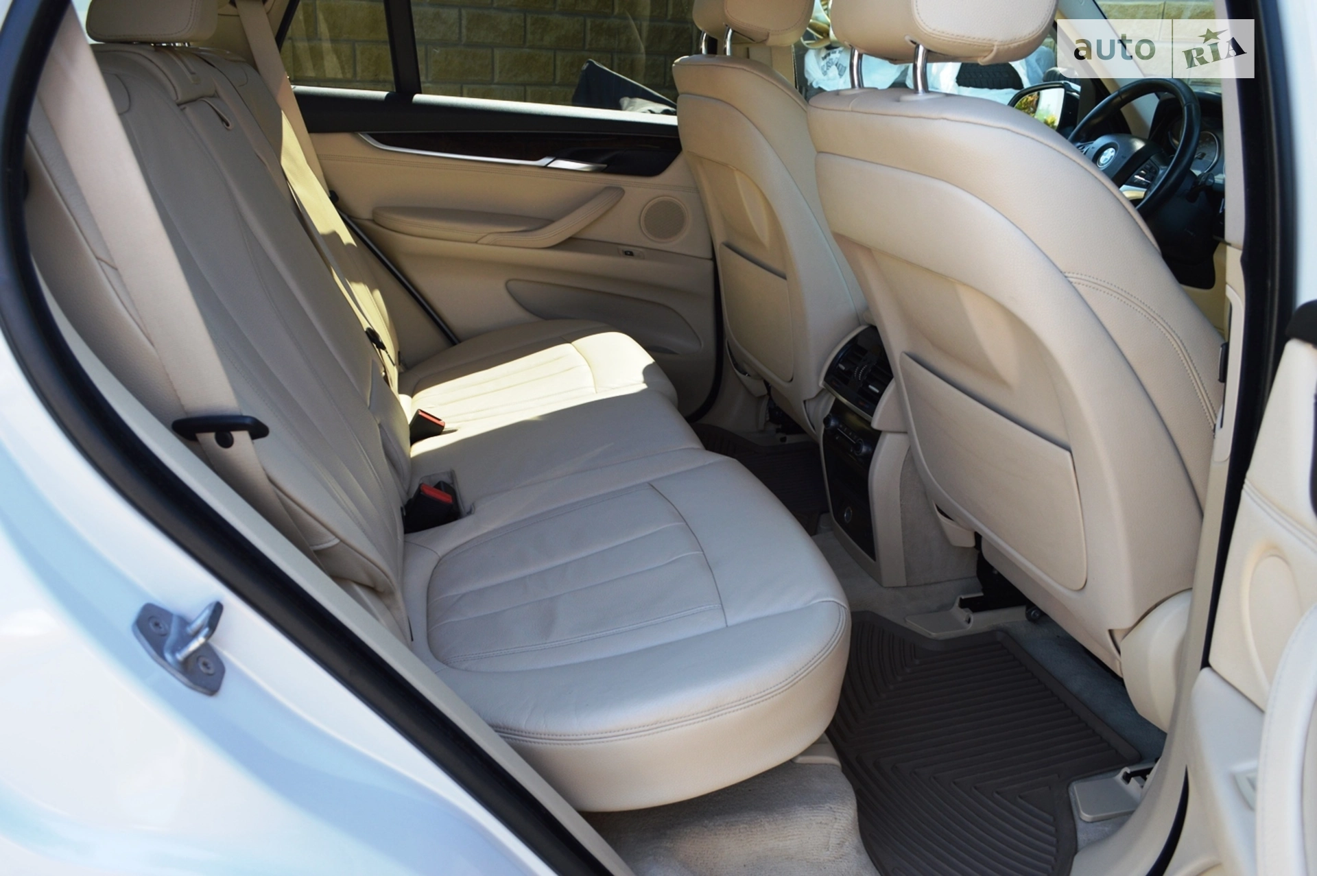 2014 BMW X5 - мініатюра 27