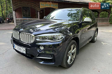 Позашляховик / Кросовер BMW X5 2014 в 