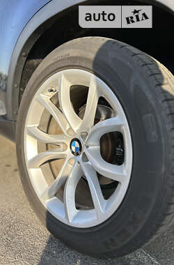 Внедорожник / Кроссовер BMW X5 2012 в 