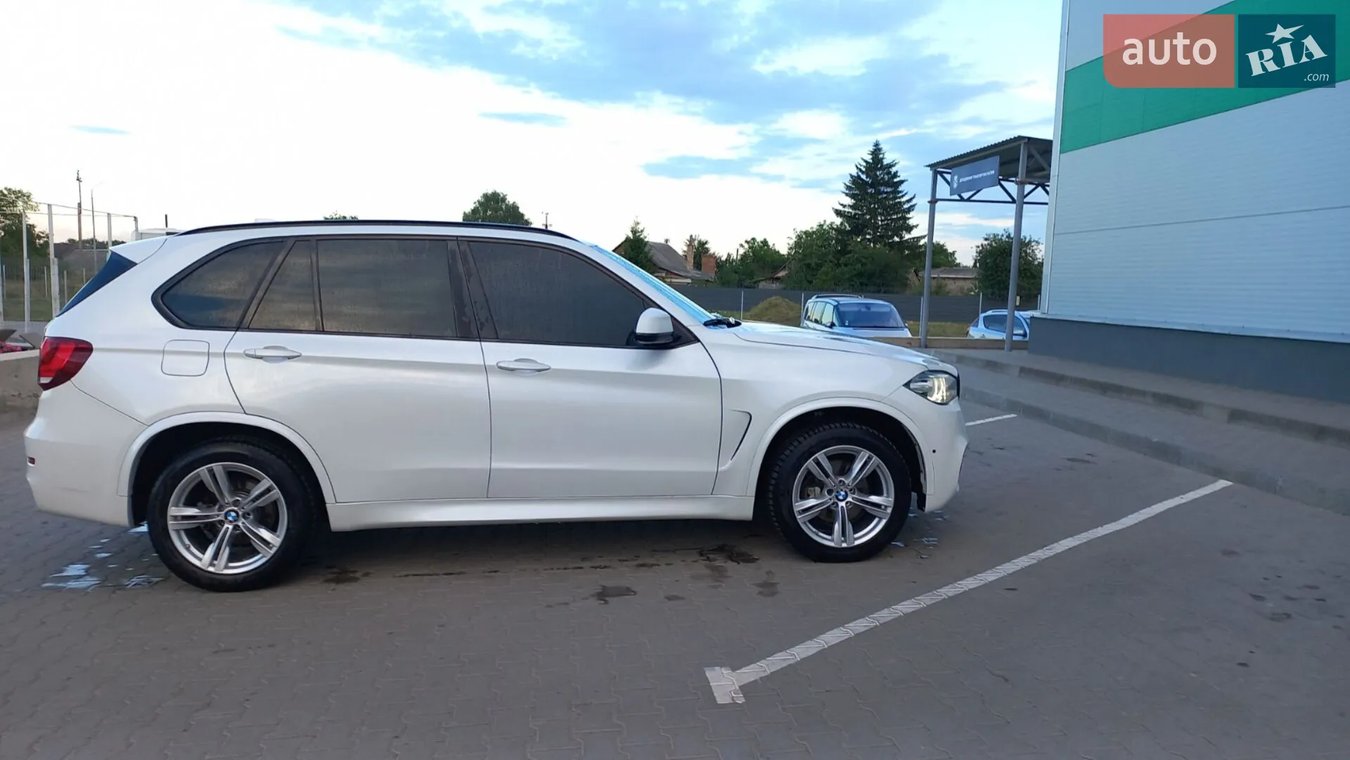 2016 BMW X5 - мініатюра 4