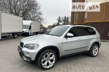 Внедорожник / Кроссовер BMW X5 2009 в Дубно