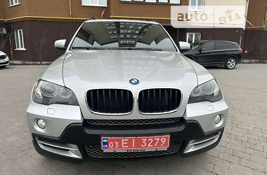 Внедорожник / Кроссовер BMW X5 2009 в Дубно