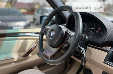 Позашляховик / Кросовер BMW X5 2004 в Чернівцях