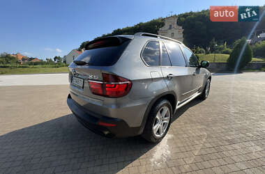 Позашляховик / Кросовер BMW X5 2010 в Львові