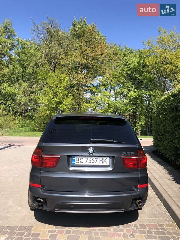Позашляховик / Кросовер BMW X5 2011 в Львові