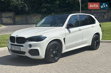 Позашляховик / Кросовер BMW X5 2016 в Львові