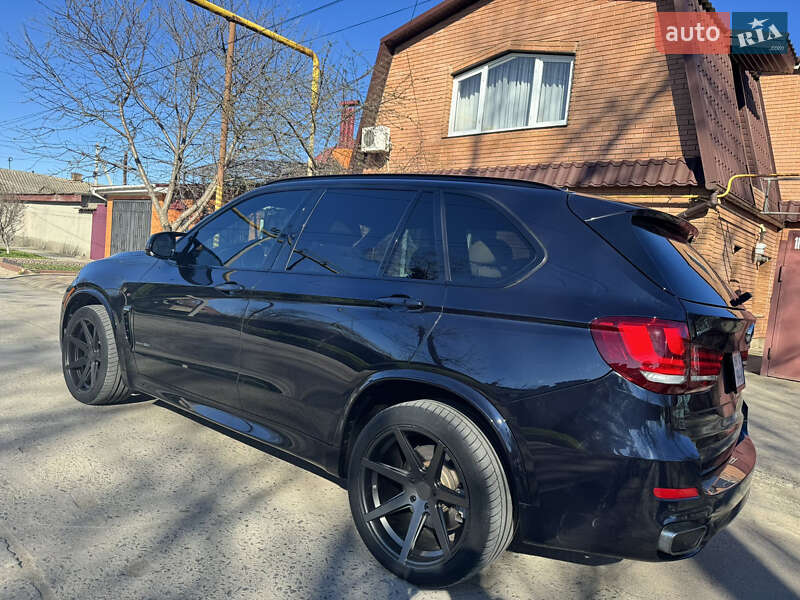 Внедорожник / Кроссовер BMW X5 2018 в Измаиле