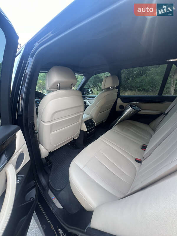 Внедорожник / Кроссовер BMW X5 2018 в Измаиле