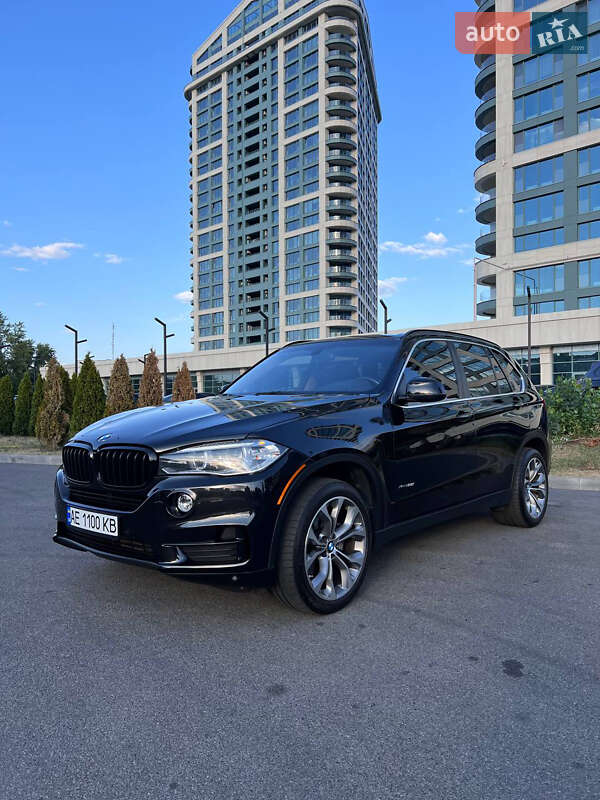 Позашляховик / Кросовер BMW X5 2015 в Дніпрі
