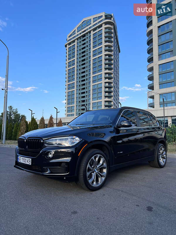 Позашляховик / Кросовер BMW X5 2015 в Дніпрі