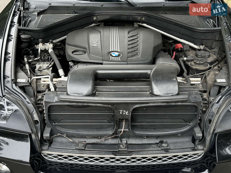 Позашляховик / Кросовер BMW X5 2011 в Києві
