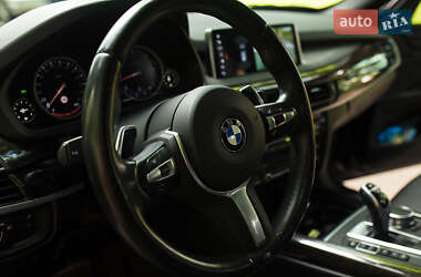 Позашляховик / Кросовер BMW X5 2017 в 
