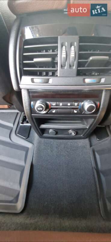 Внедорожник / Кроссовер BMW X5 2015 в Запорожье