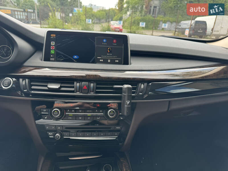 Внедорожник / Кроссовер BMW X5 2015 в Киеве