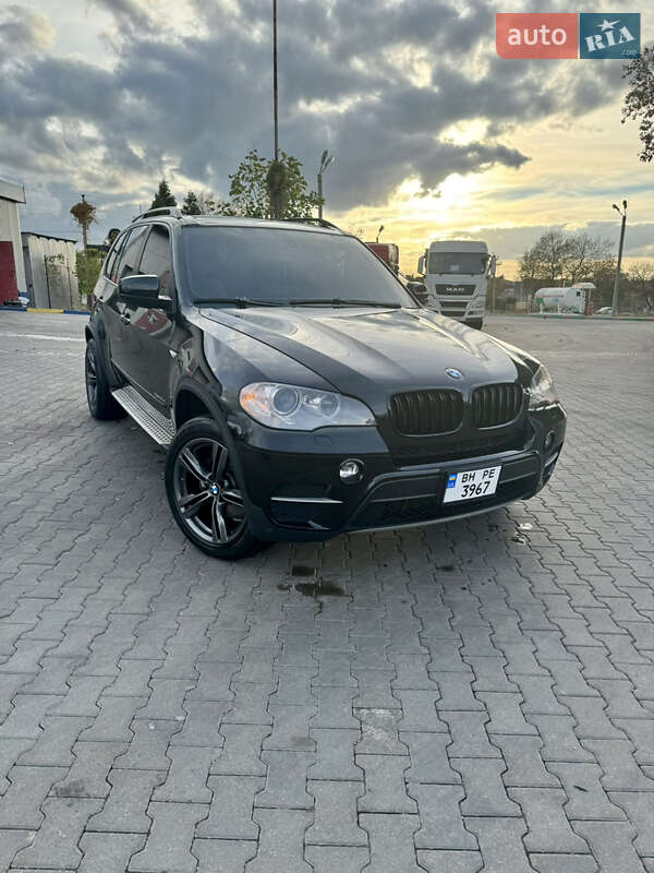 Внедорожник / Кроссовер BMW X5 2011 в Одессе